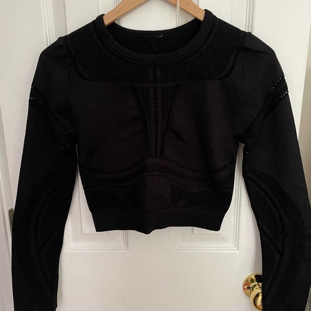 Fabletics Crop Long Sleeve Top